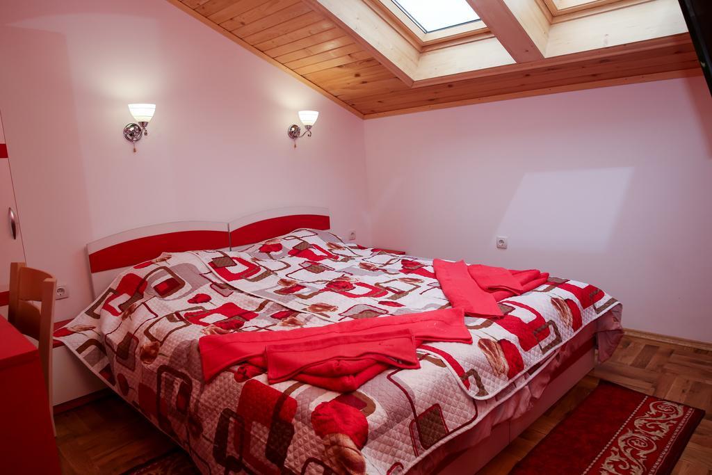 Stanchevata Kashta Hotel Zlatograd Bilik gambar